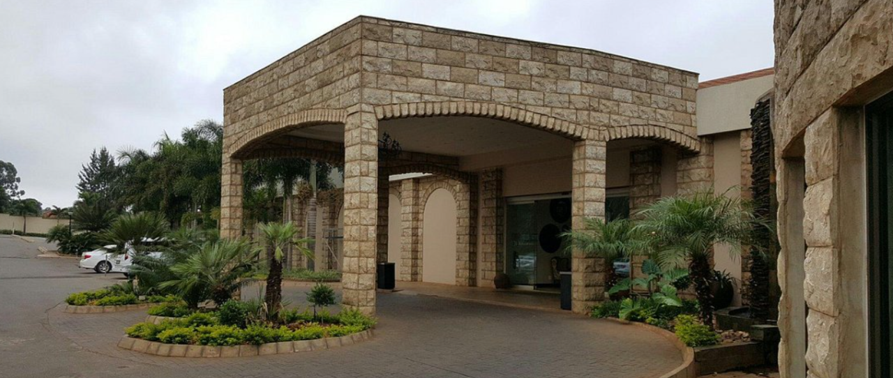 This photo of the front entrance gate of Happy Valley Hotel Ezulwini complex in Lobamba, the capital of the Kingdom of Eswatini. Under the picture, on this page, you can read about the legal status of the various forms of Swazi games of chance: internet lottery, digital bingo, electronic poker, sports betting, crypto wagering. There is also info about illegal gambling, betting on blood sports, the licensing system, taxation regime, and you can find a list of licensed online gambling websites, which accept Swazi players.