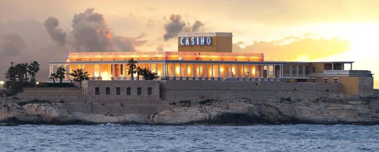 This is a picture of the exterior of Dragonara Casino. This is Malta's most famous and picturesque gambling establishment. Under the picture, on this page, you can read about the taxation, legal status, licensing and age requirement of the various forms of games of chance in Malta, and you can find a list of licensed online gambling websites, which accept Maltese players.